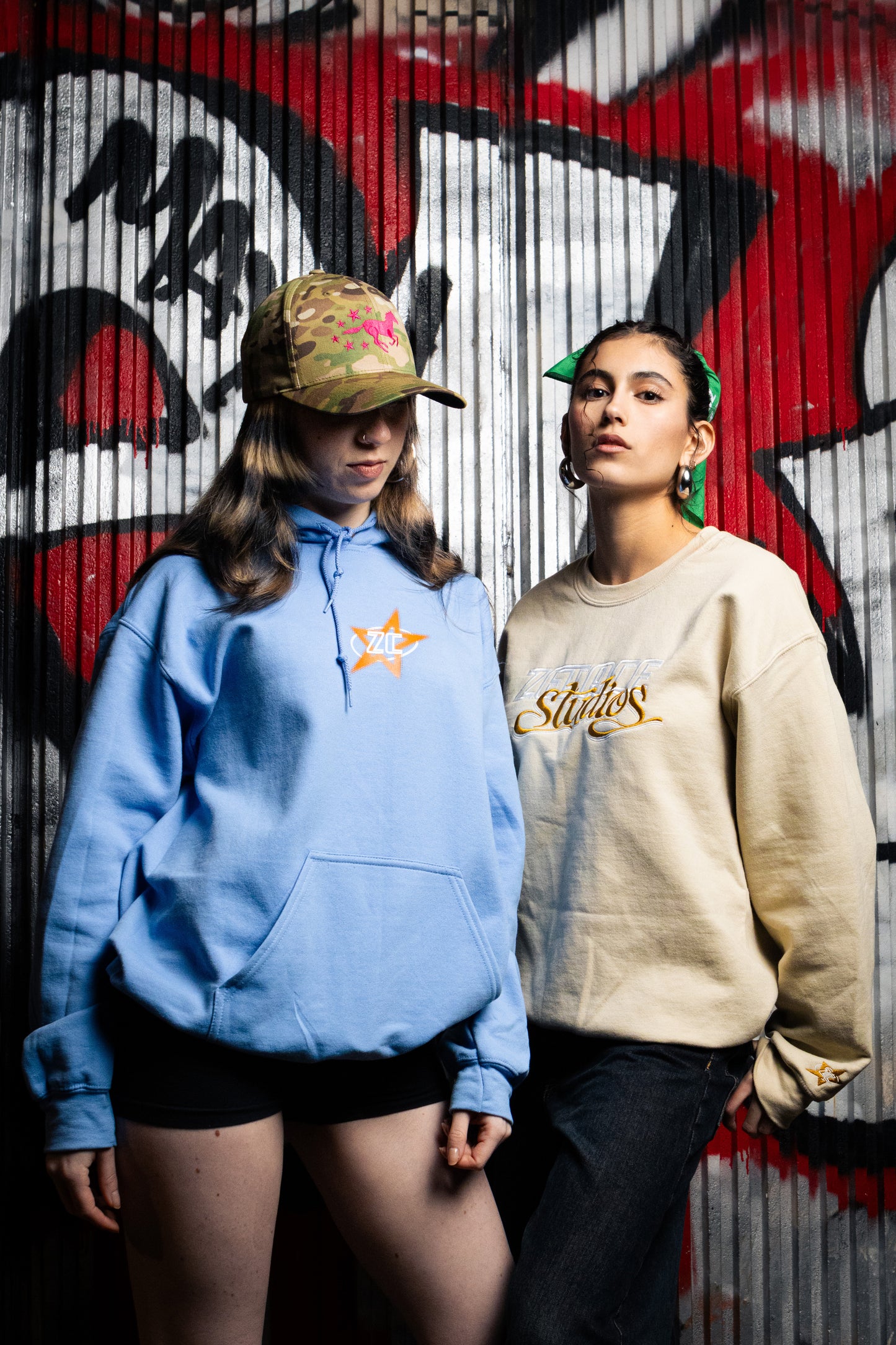 Beige 'Be a Star' Sweatshirt