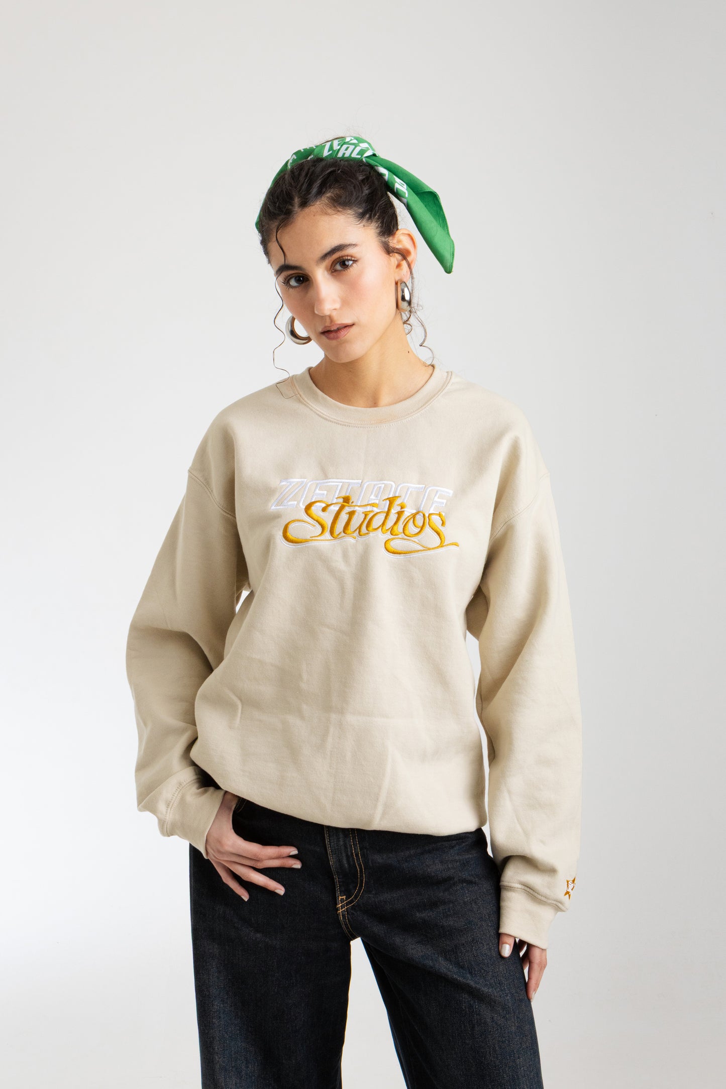 Beige 'Be a Star' Sweatshirt